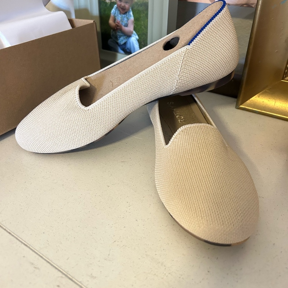 Rothy's Cream Women's Loafers new never worn